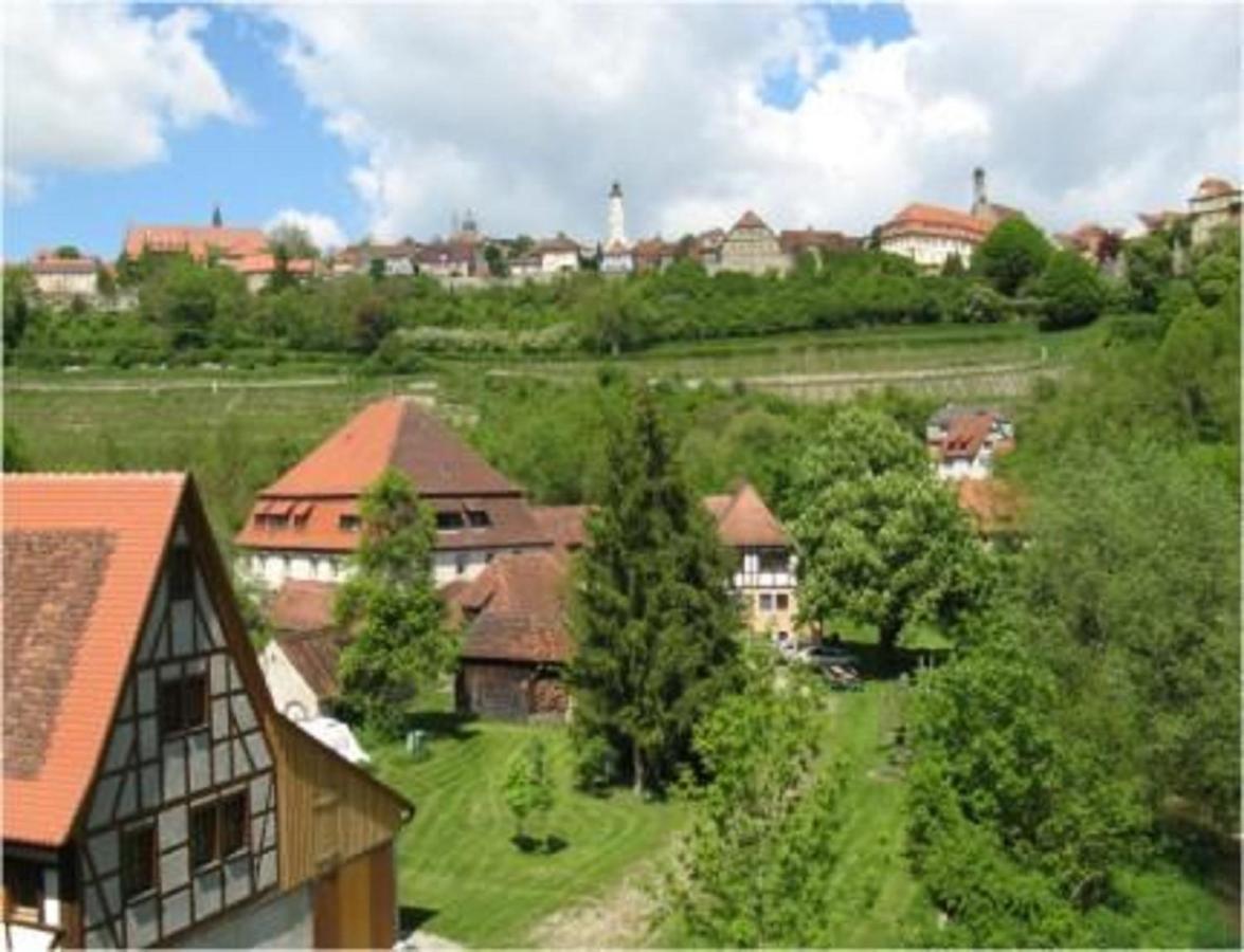 Herrnmuehle - Pension & Ferienwohnungen Rothenburg ob der Tauber Eksteriør billede
