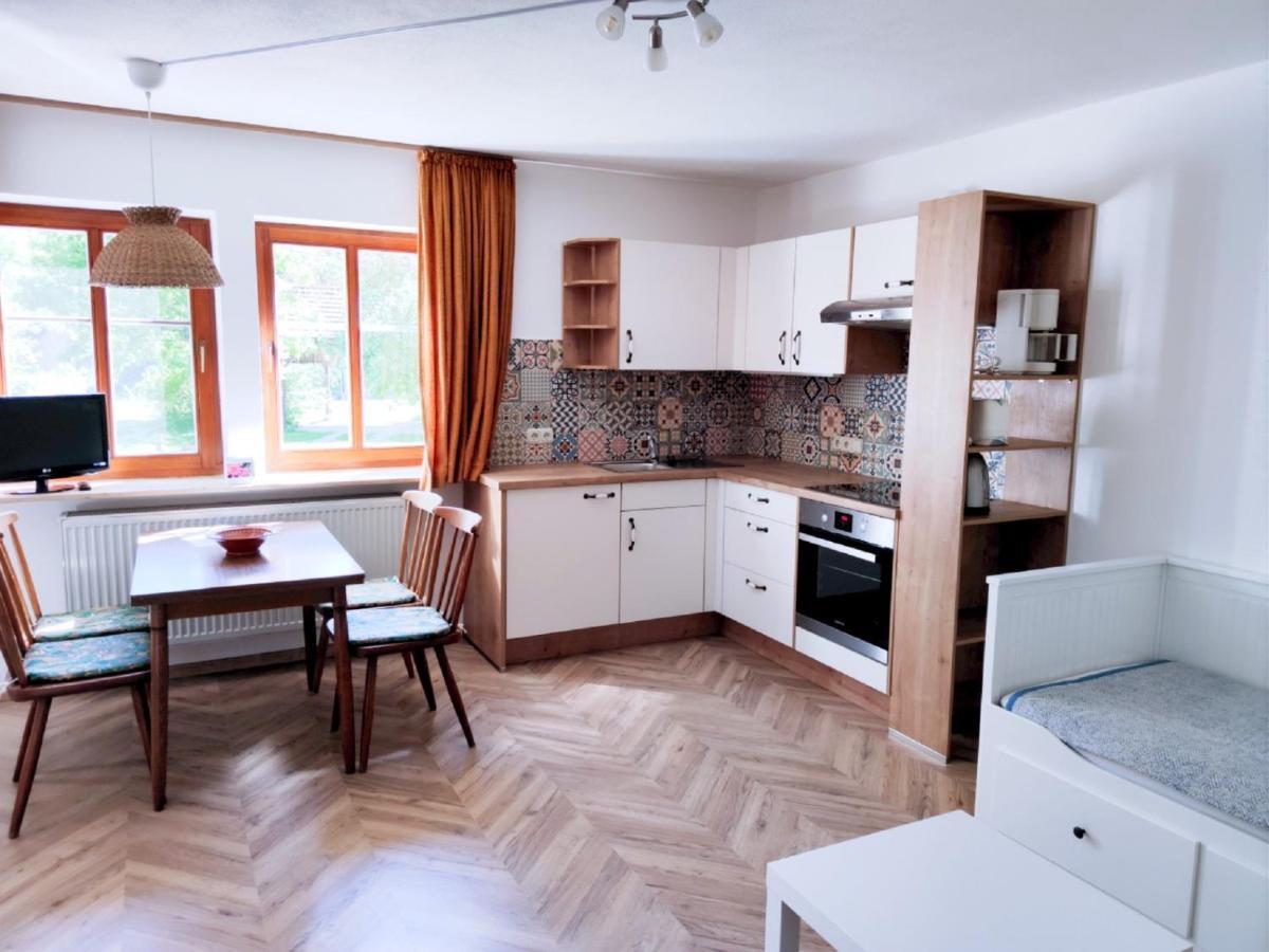 Herrnmuehle - Pension & Ferienwohnungen Rothenburg ob der Tauber Eksteriør billede